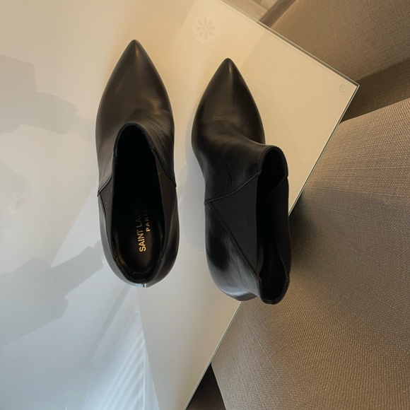 YVES SAINT LAURENT Black Leather Janis 105 Ankle Boots Size 37 - Picture 5 of 14